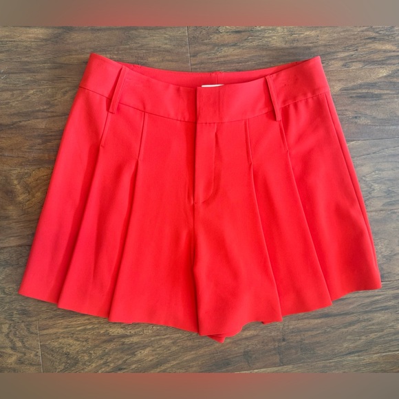 Alice + Olivia Pants - Alice + Olivia High Waisted Pleated Flutter Shorts Luxe Cute Chic NWT Size 10